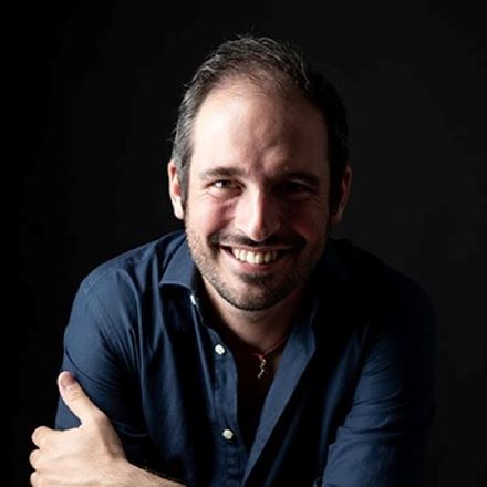 Filippo Caccamo: vite Fuori di Tela, arte e artisti oltre gli schemi